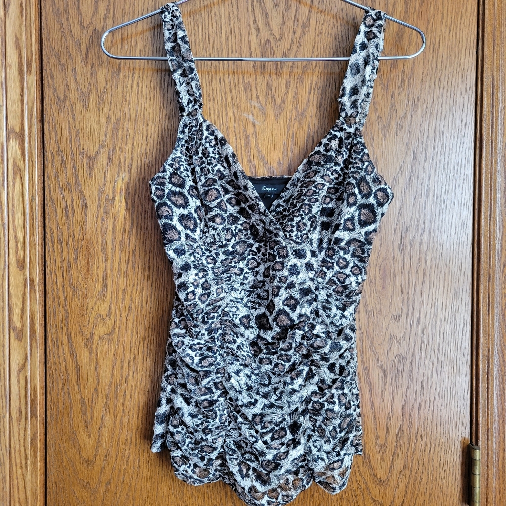 Express Lace 🐆 Top